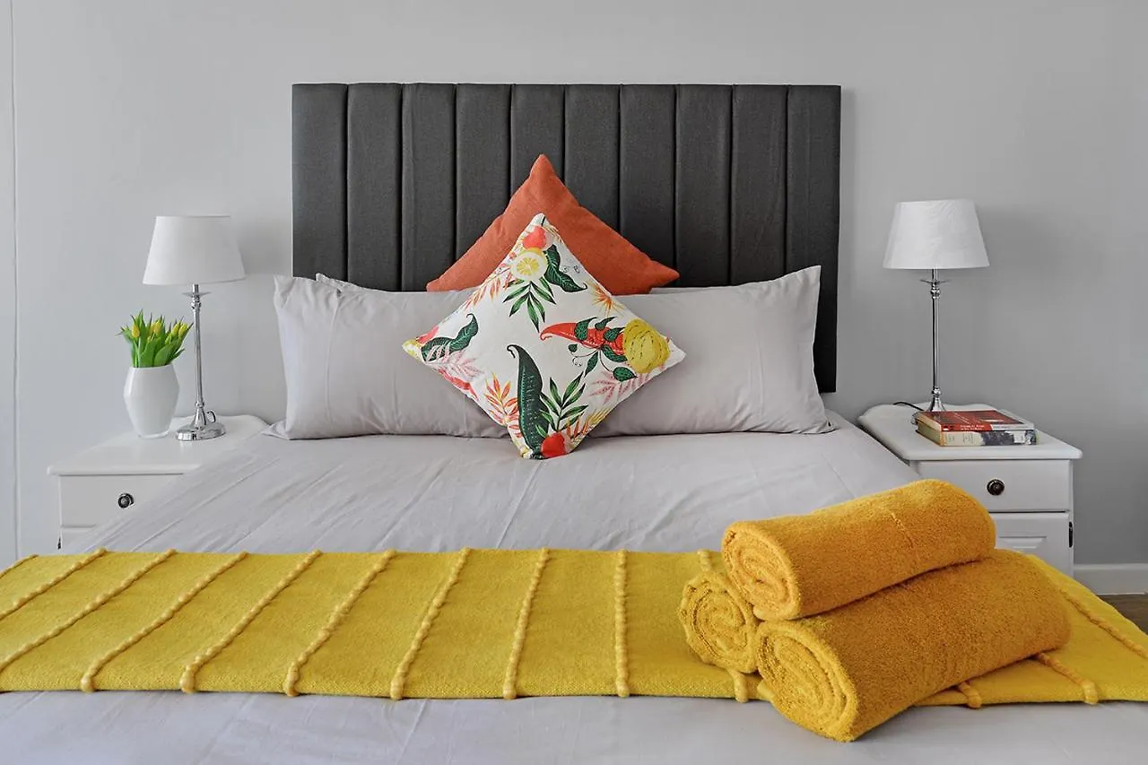 Apartment Zara - Luxurious 1 Bed, City & Mountain Views In City Centre Kapstadt